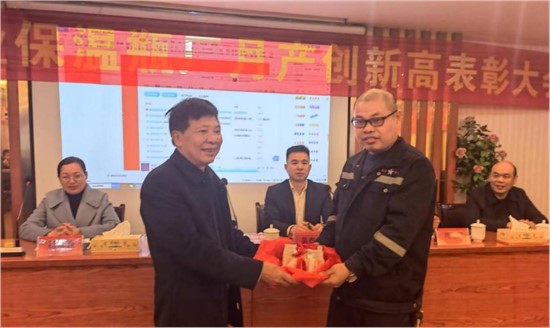 “四化”建设助力娄底PA视讯官网首页实业保温瓶月产创历史新高